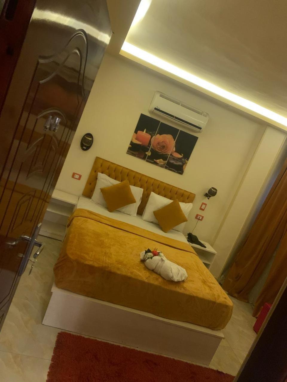 Salvatore Room With Simple Breakfast- Al Dokki Giza Luaran gambar